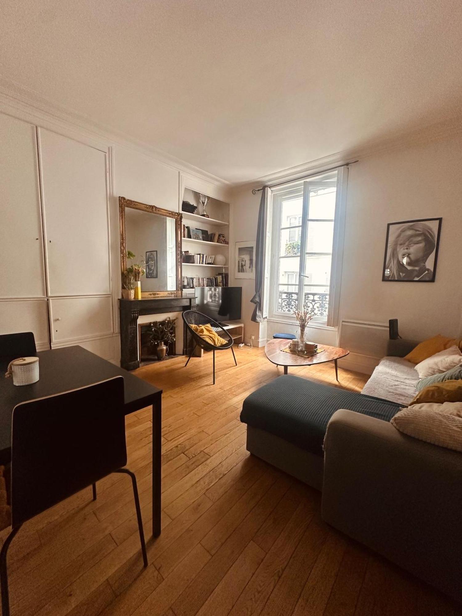Paris 9E Bel Appartement De 40M2 Exterior photo
